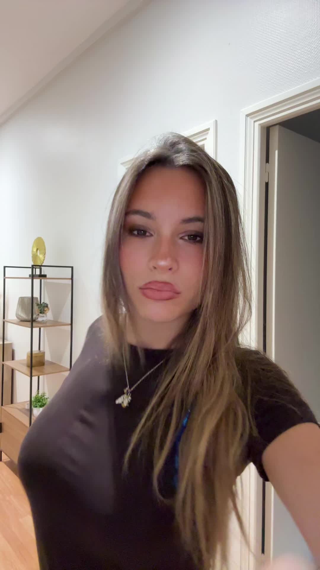 @lo