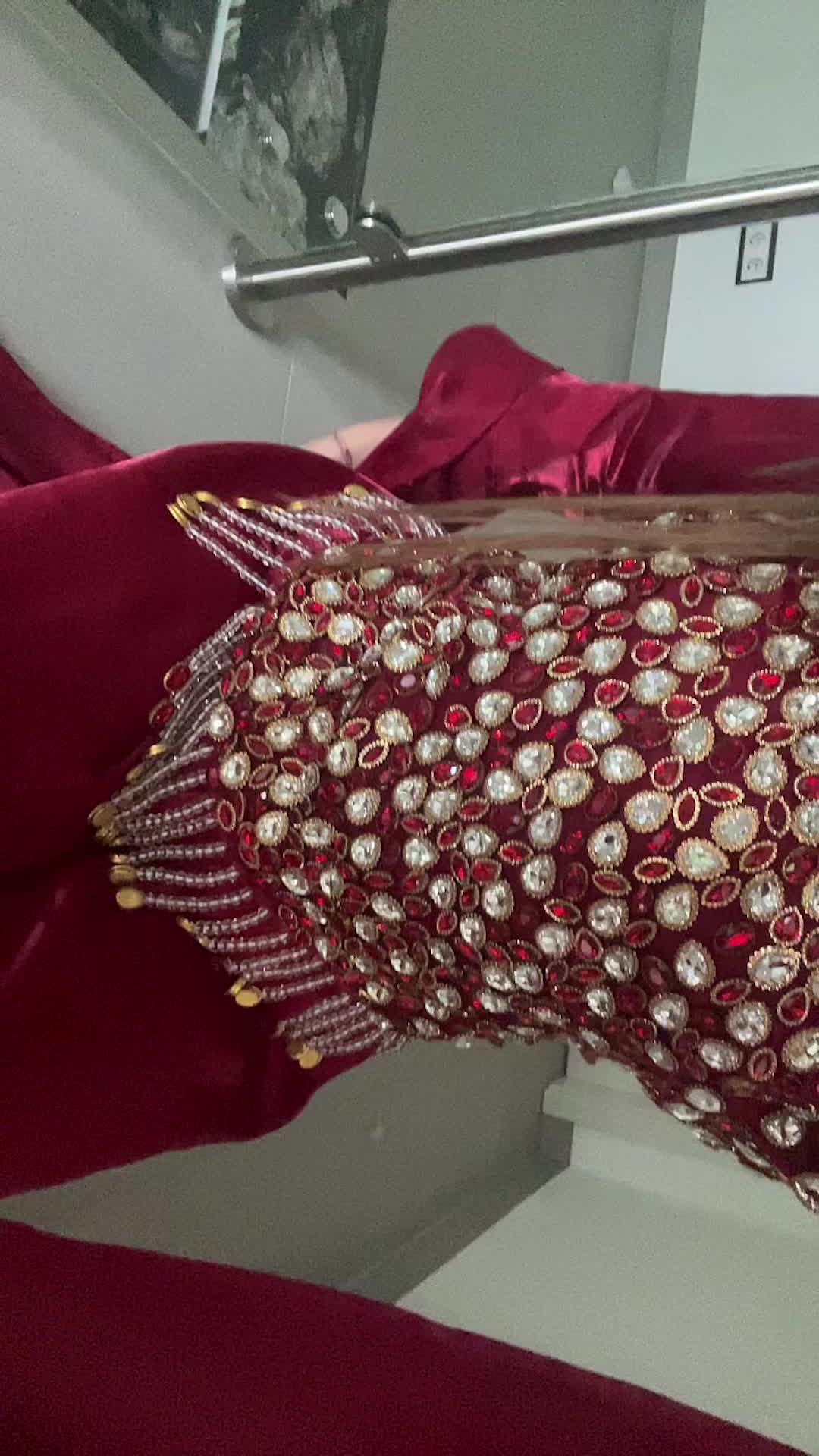 @rojincouture