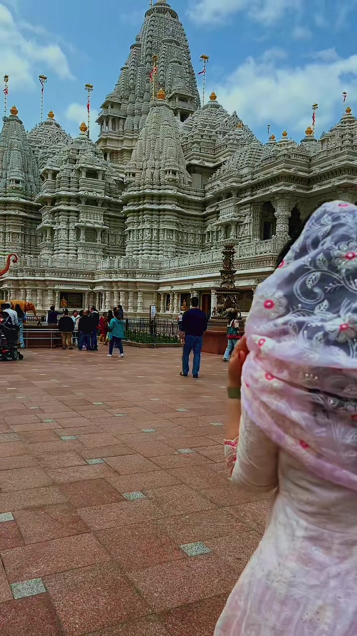 @सा_रा