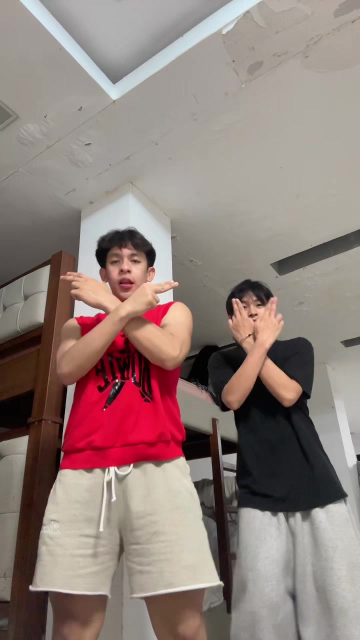 @APOLLO NELMIDA🦖