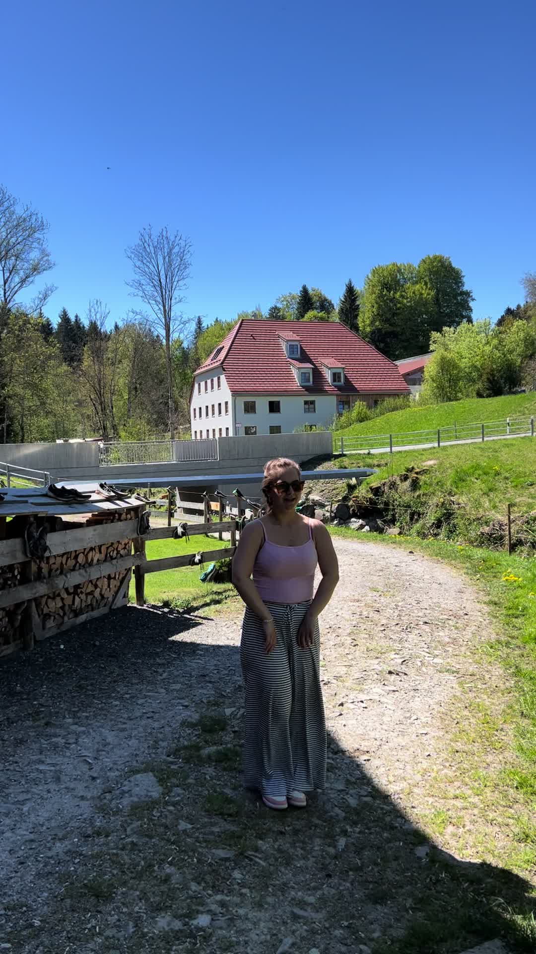 @tourisontour