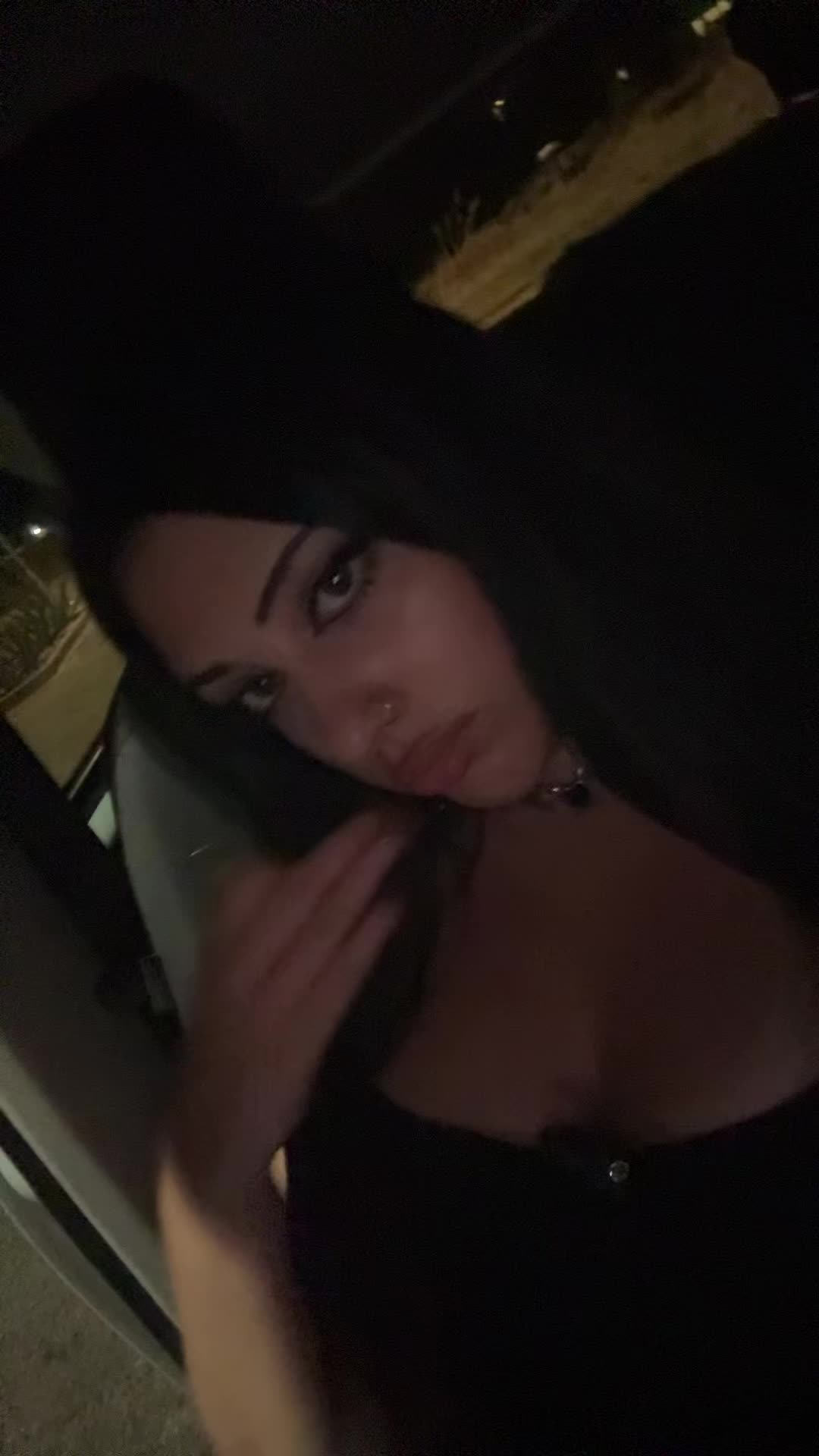 @miriam ⋆ (ꐦ ◣‸◢)
