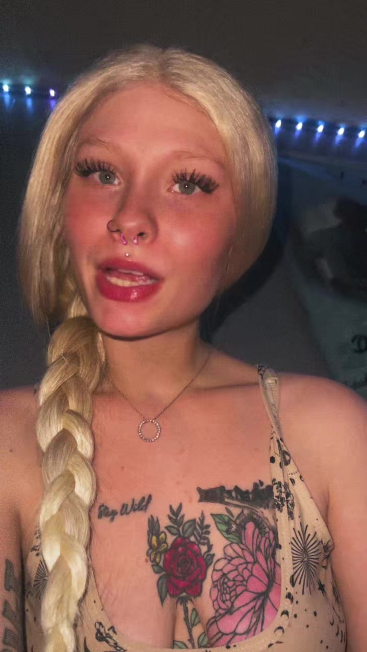 @VanaRae🤪