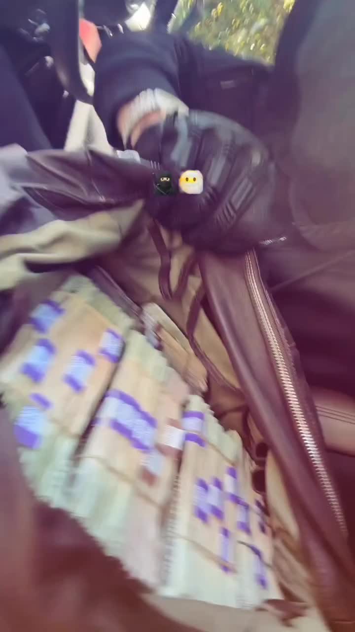 @Obie R647