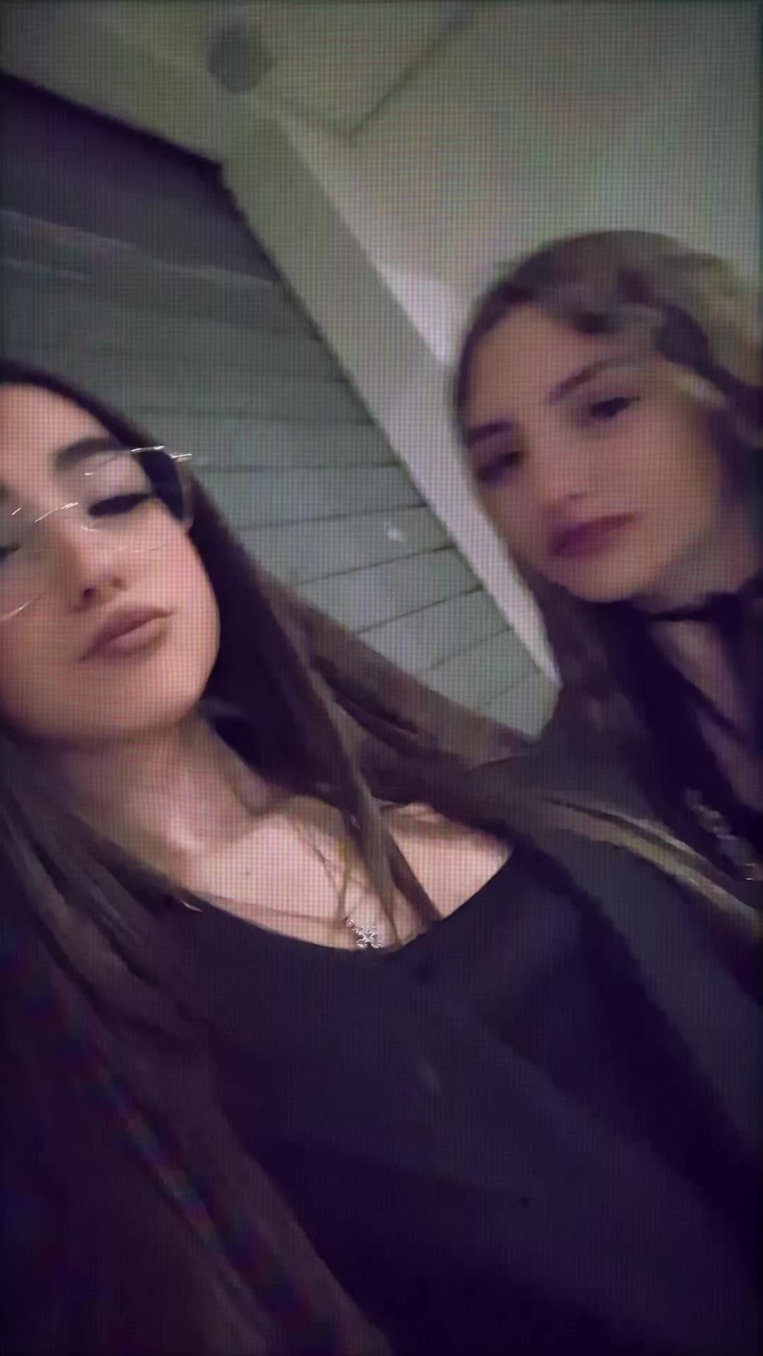 @𝑵𝑶𝑬𝑴𝑰👸🏽🌹
