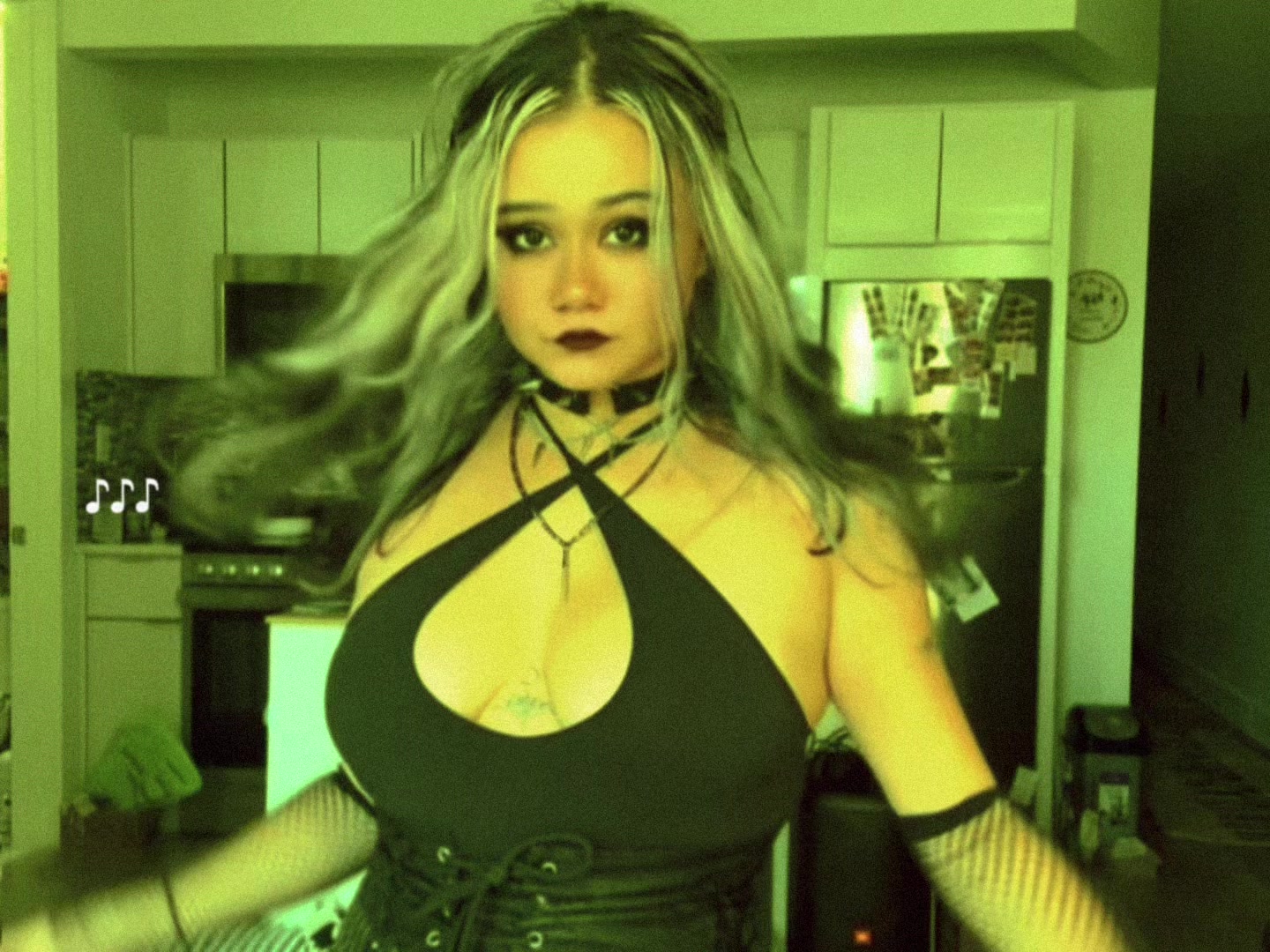@BassKittenTV 😈