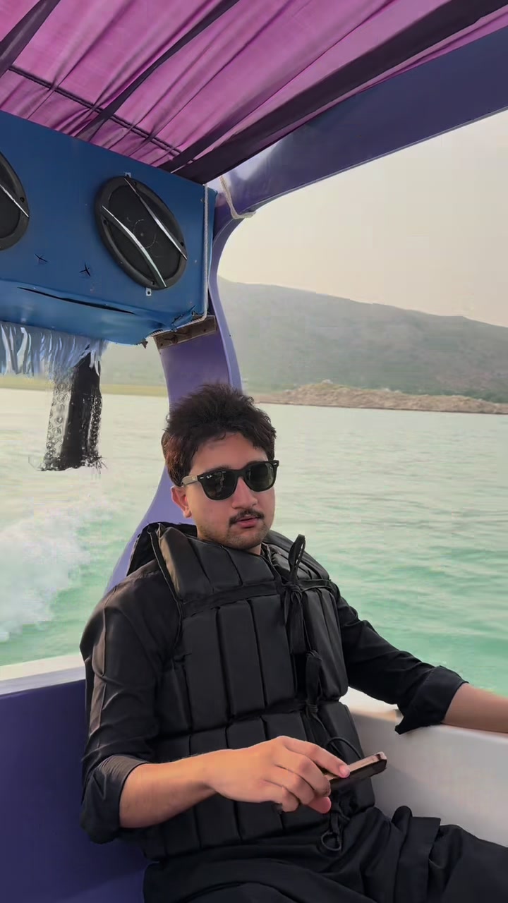 @hussain_bajwa