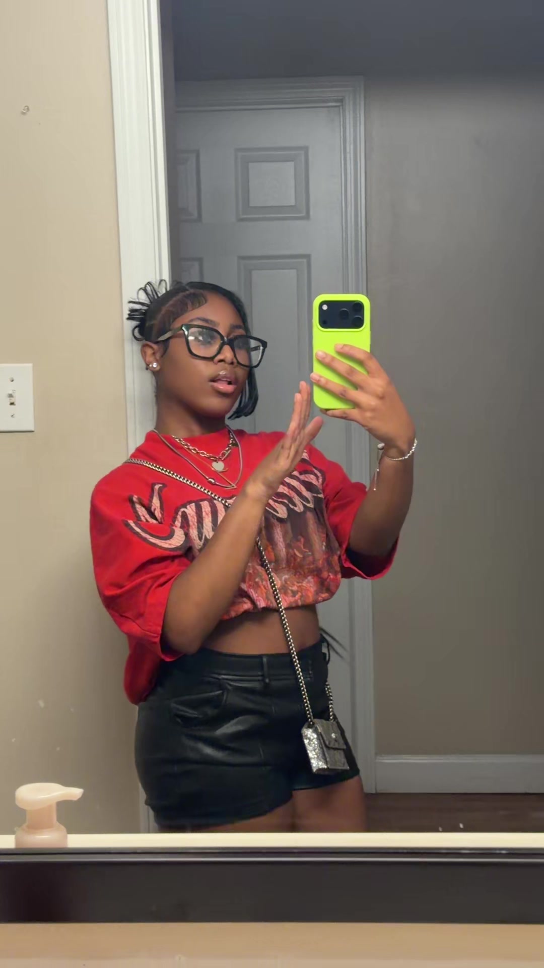 @❔