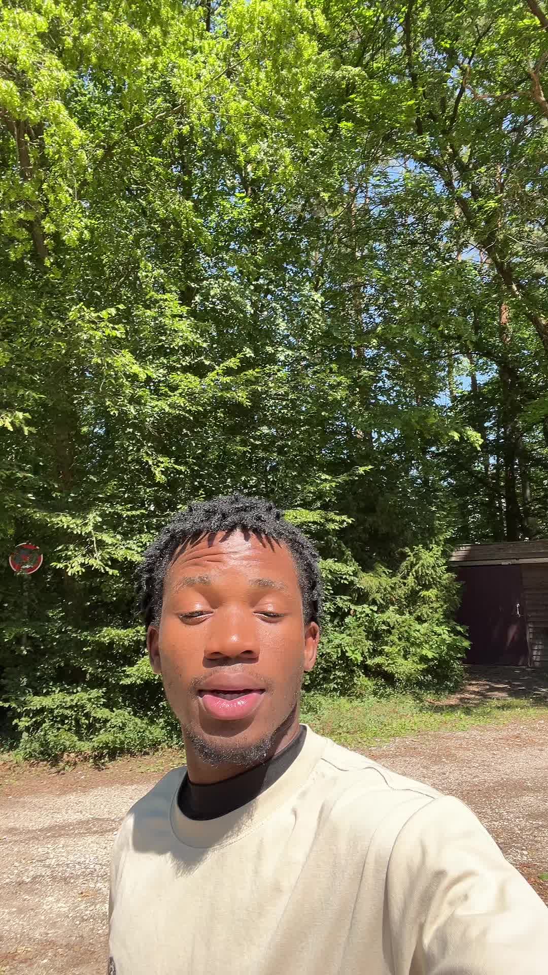 @Der Allesk&ouml;nner🇹🇬🇩🇪