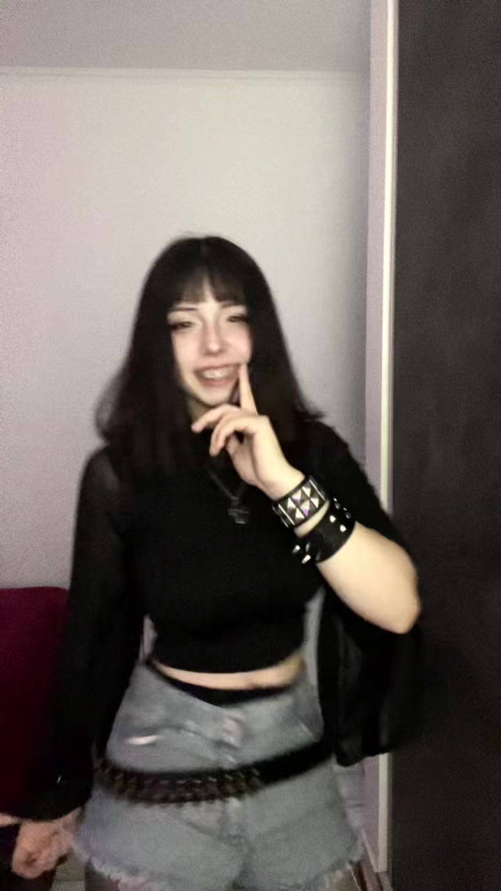 @.lunilunau