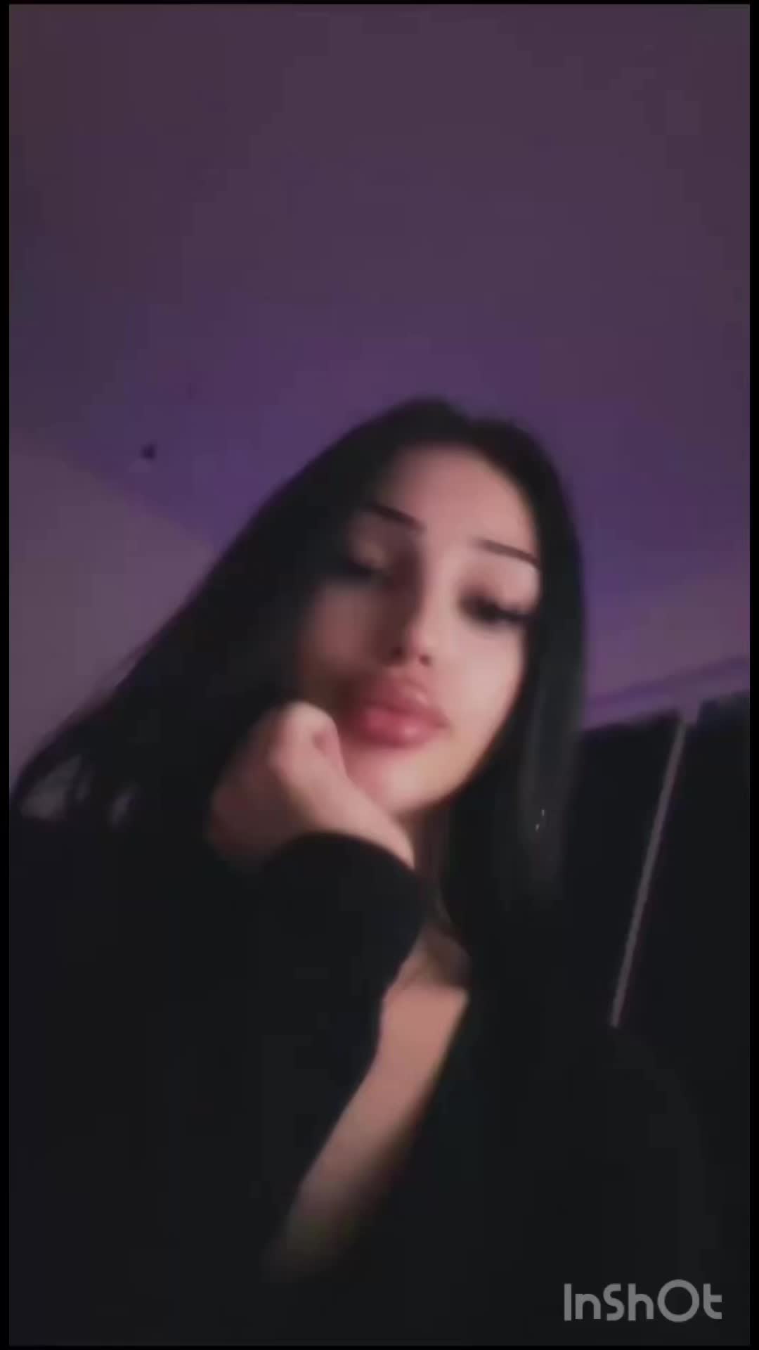 @aleyna0_