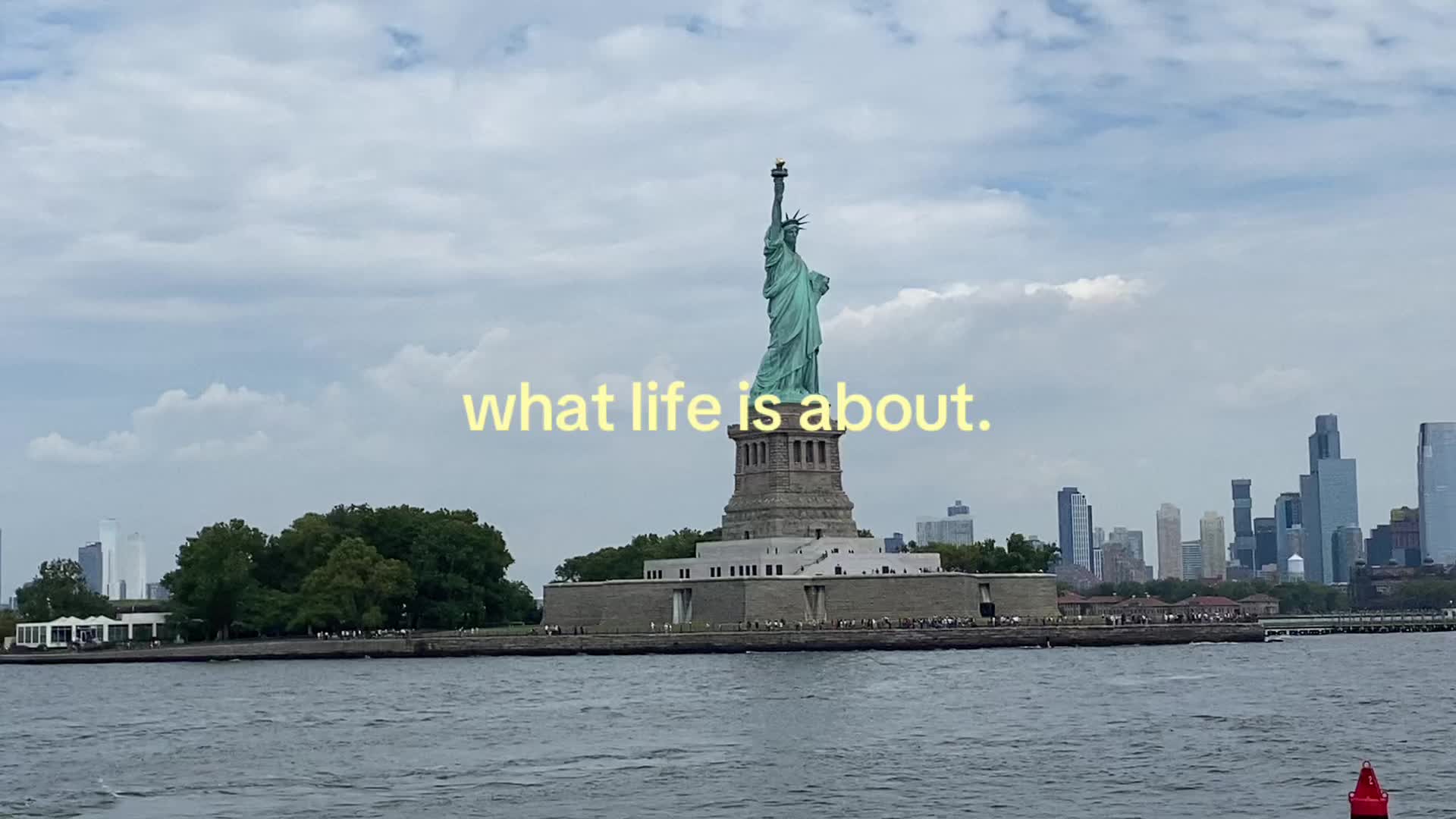 @l e n a🇺🇸