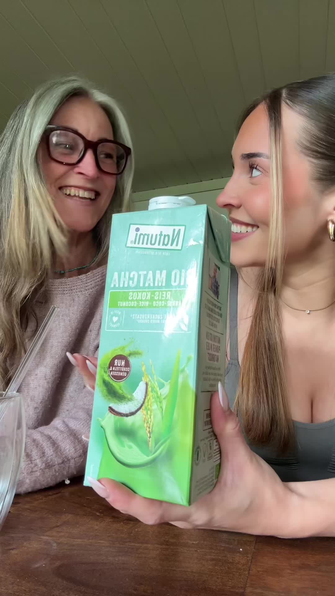 @julia