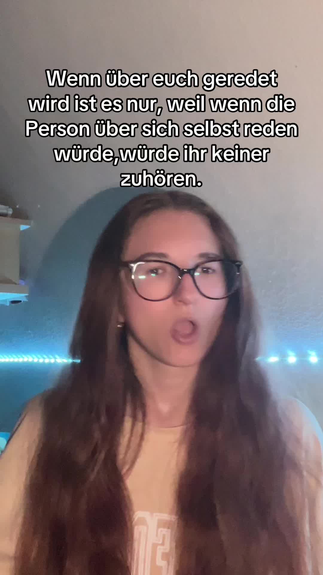 @𝖺𝗅𝗂𝗇𝖺