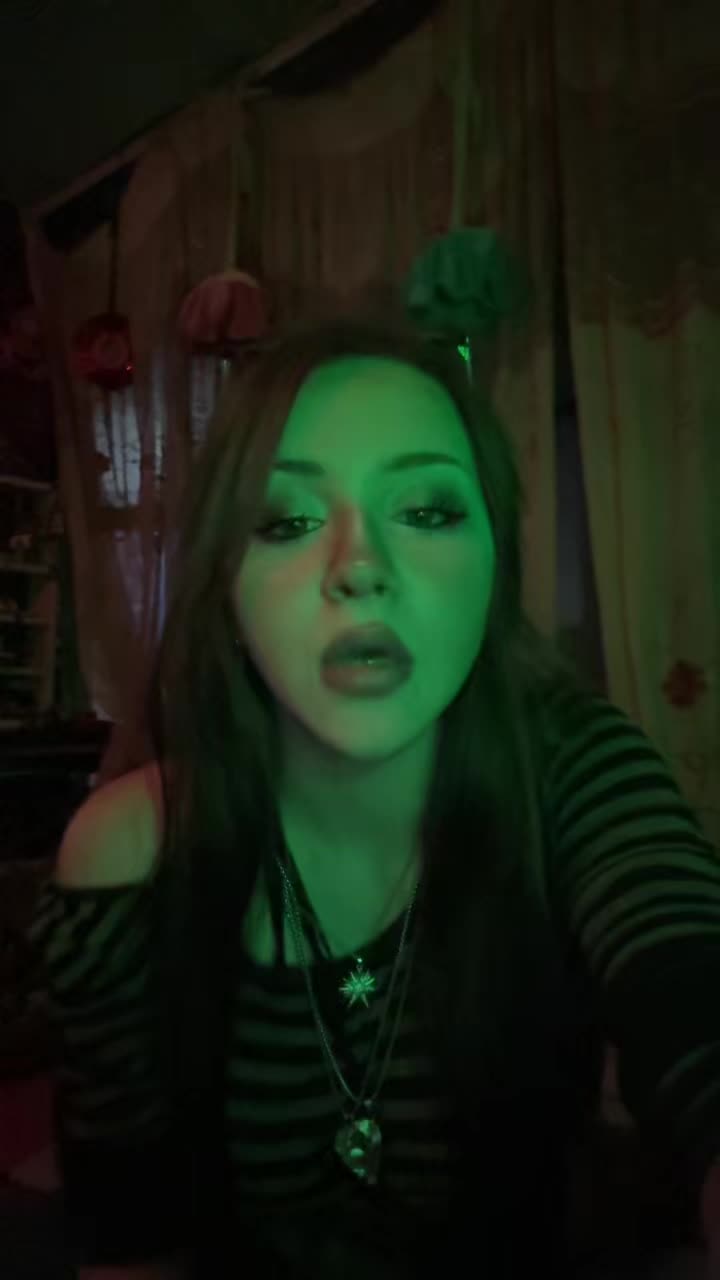 @𝐌𝐚𝐫𝐨:☆