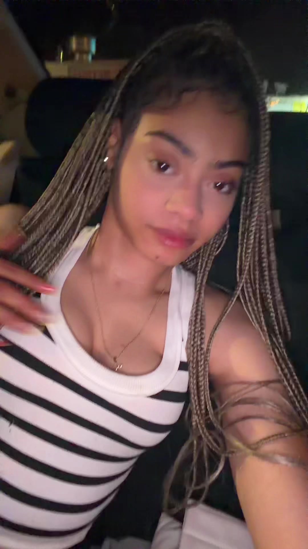 @Jewelmckenziie
