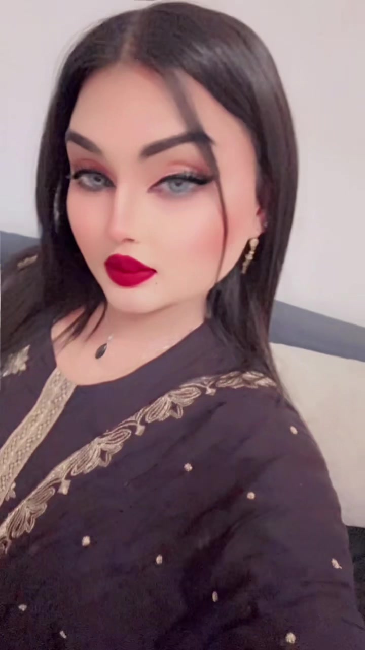 @Zara Malik🦋