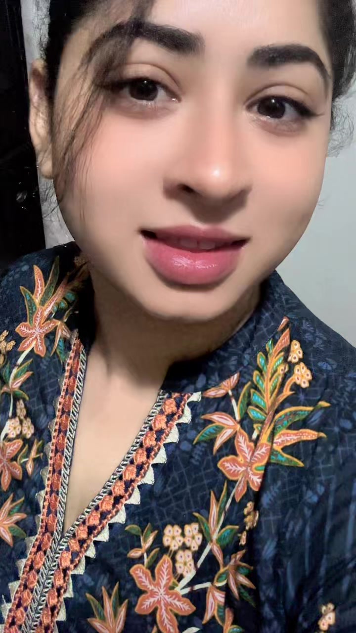 @ملکہ 😍❤️