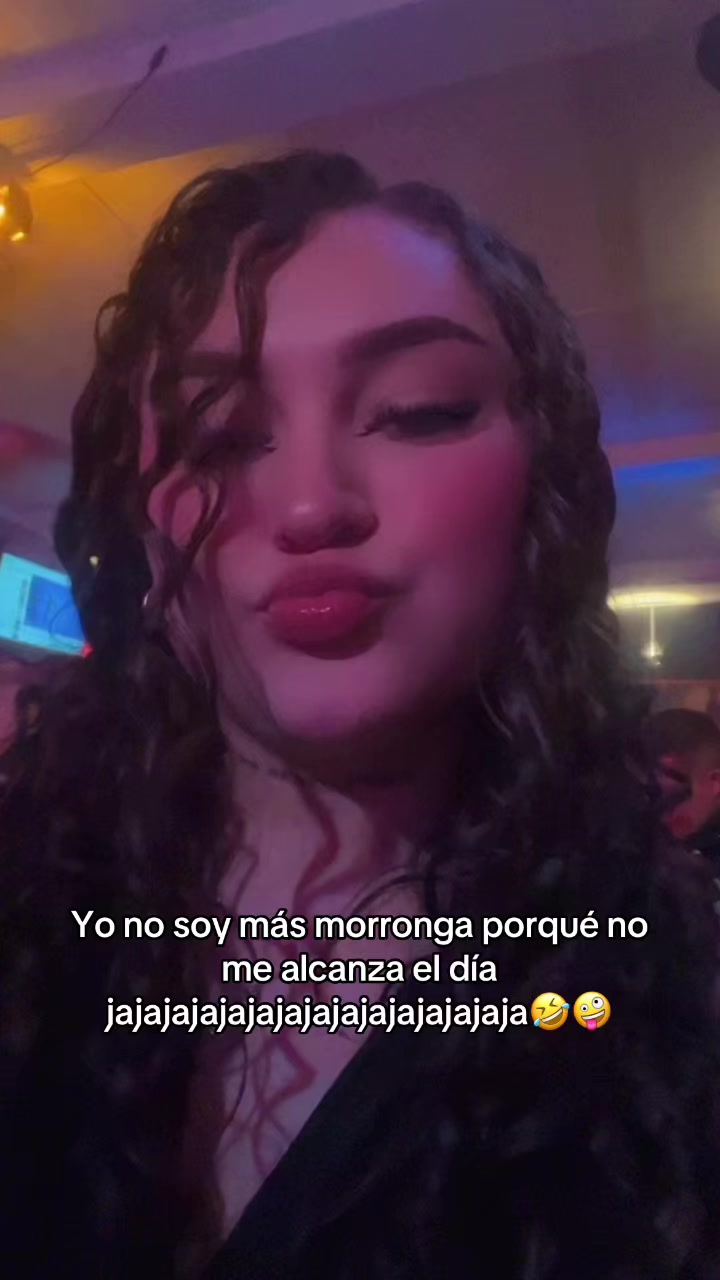 @Dani🧸