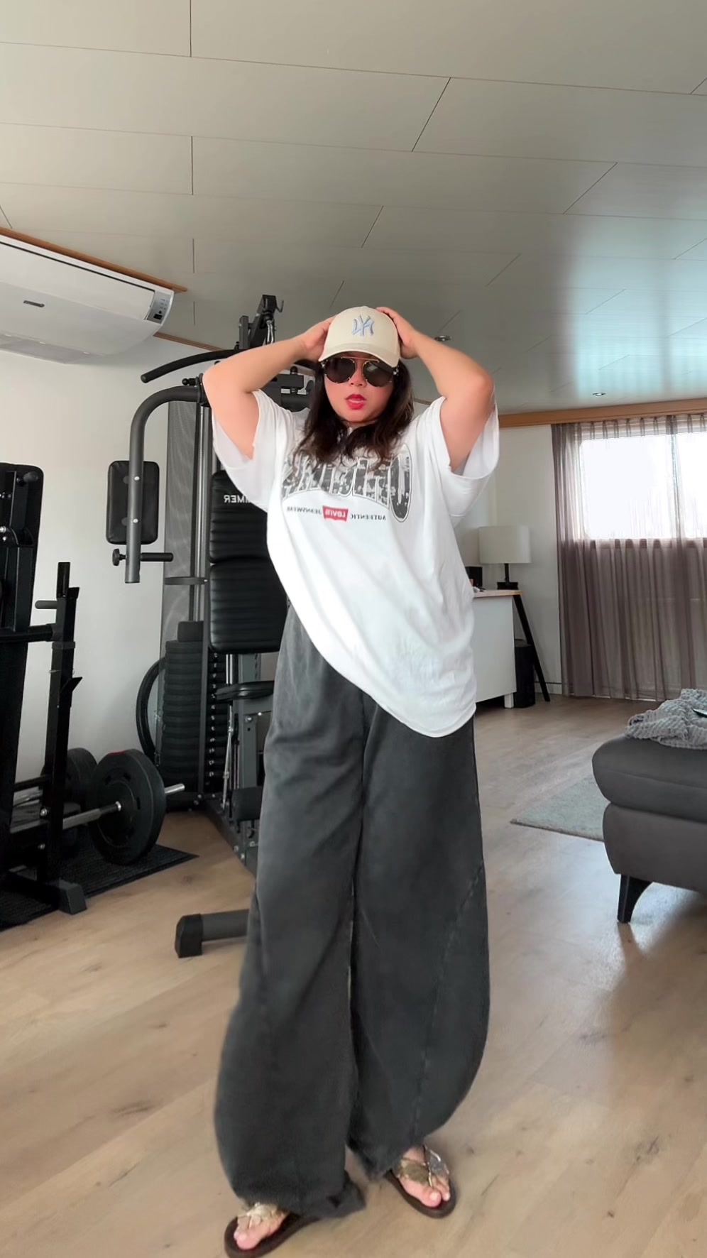 @jzKhryz