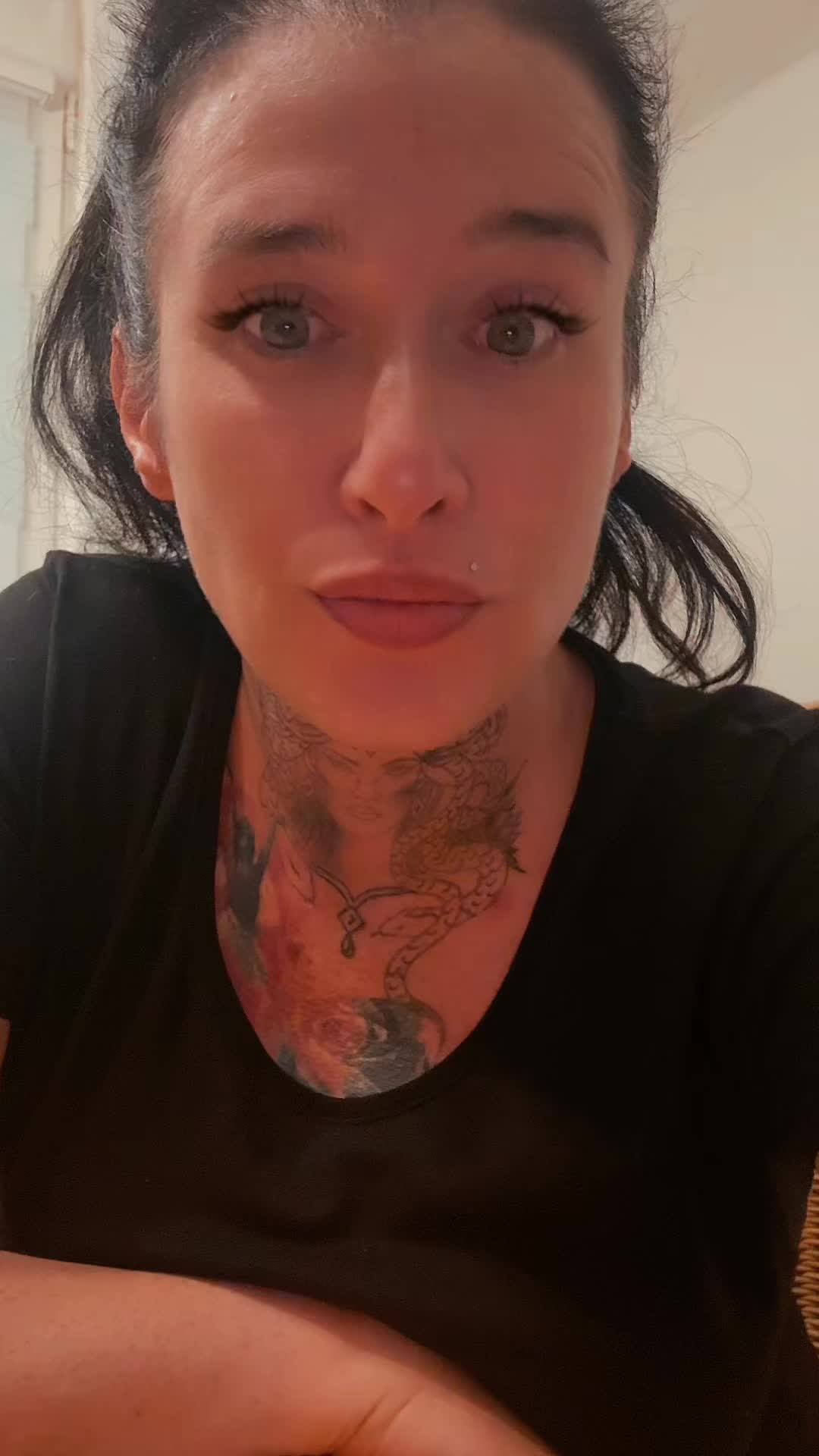@🖤 𝐌𝐎𝐂𝐊𝐈𝐍𝐆𝐉𝐀𝐘🔥