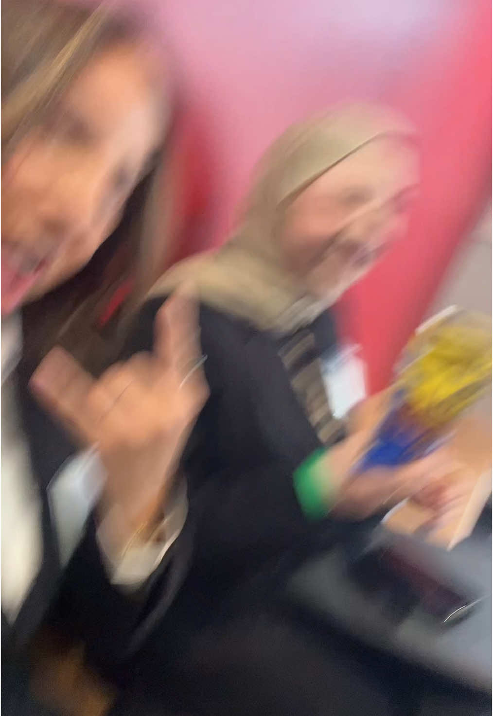 @Ally🧸