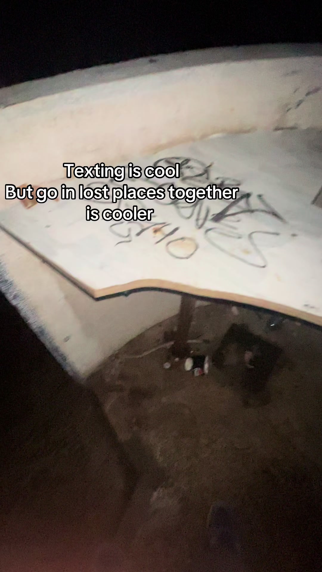 @Lostplaces_BO