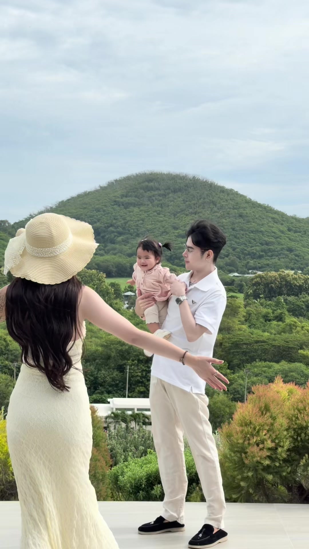 @ต๊อกแต๊กแม่น้องมากิ (1.6M)