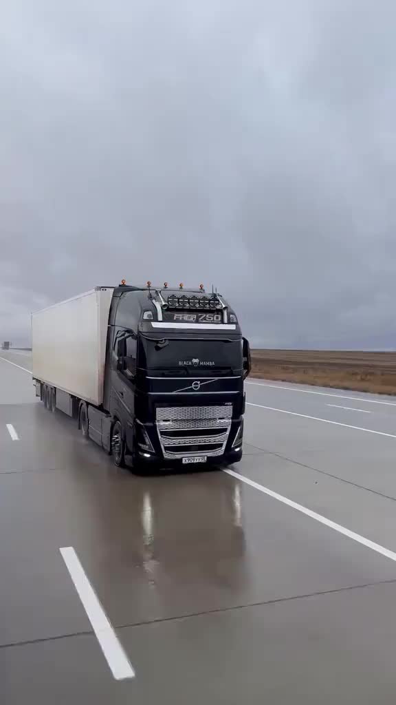@عــبــدو 🇸🇦 VOLVO 🤍