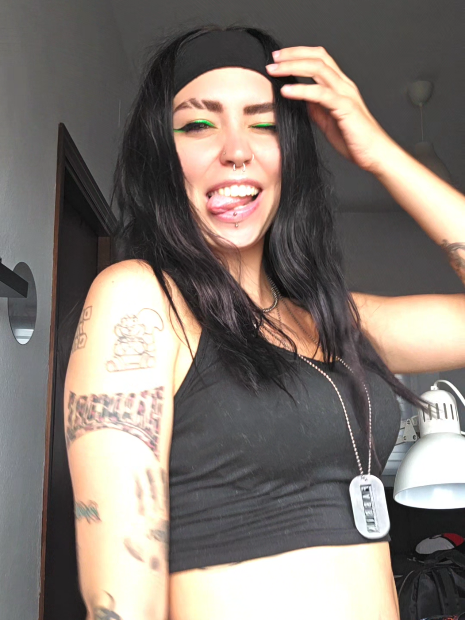 @Daniela⚡