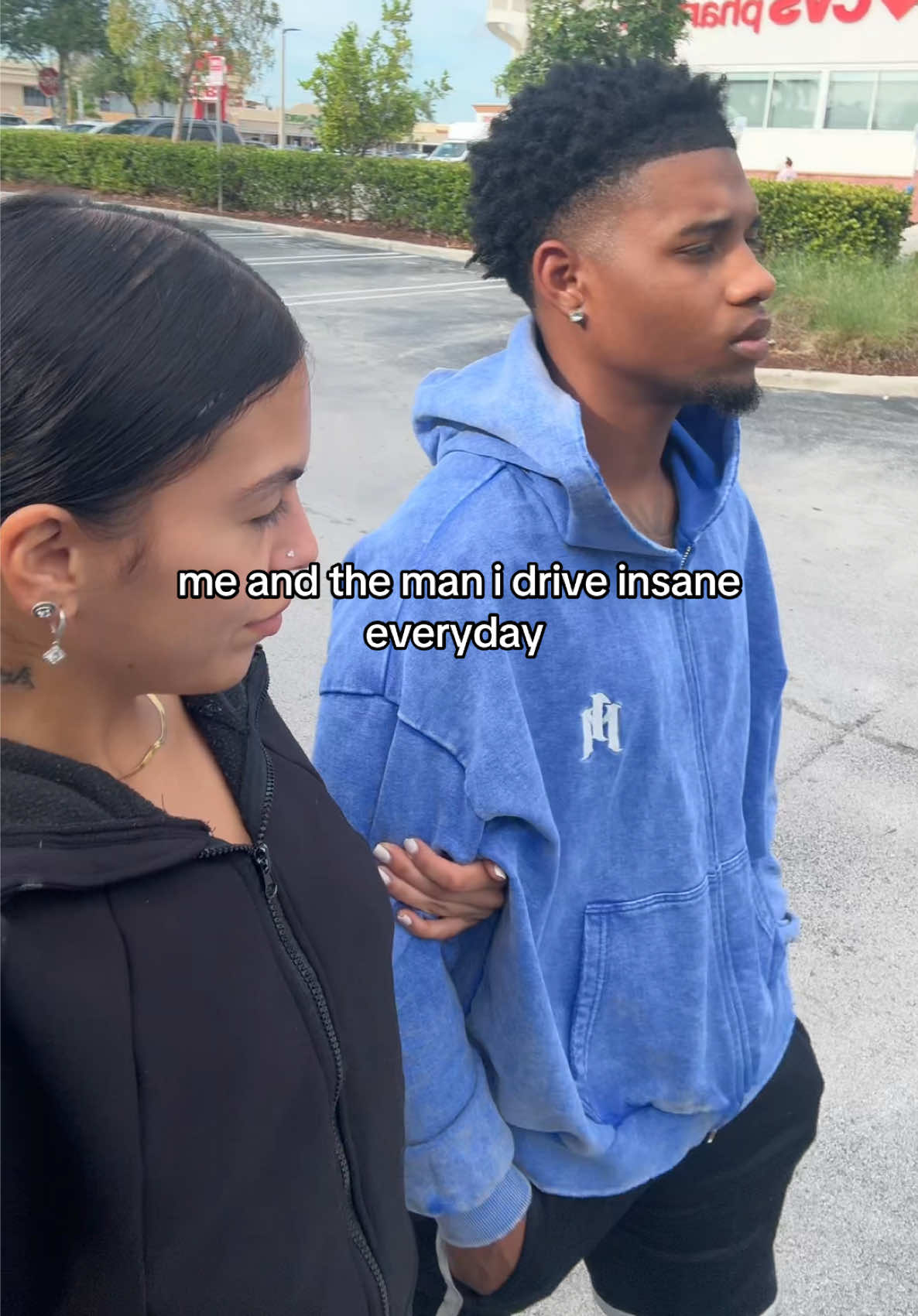 @TnS
