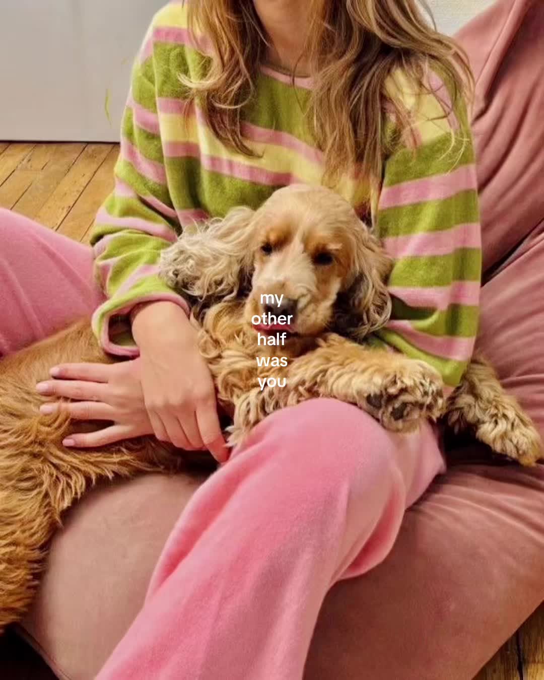 @𝒲