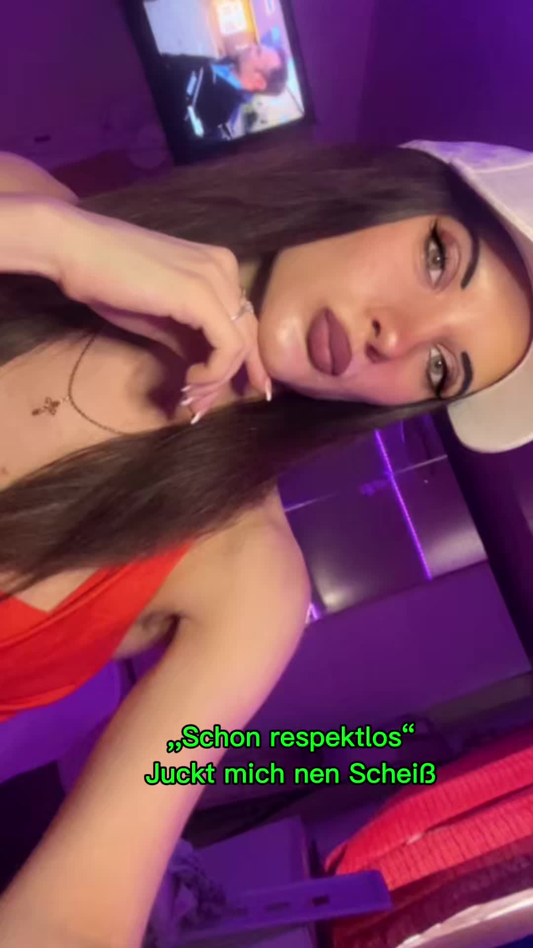 @Jennx_26