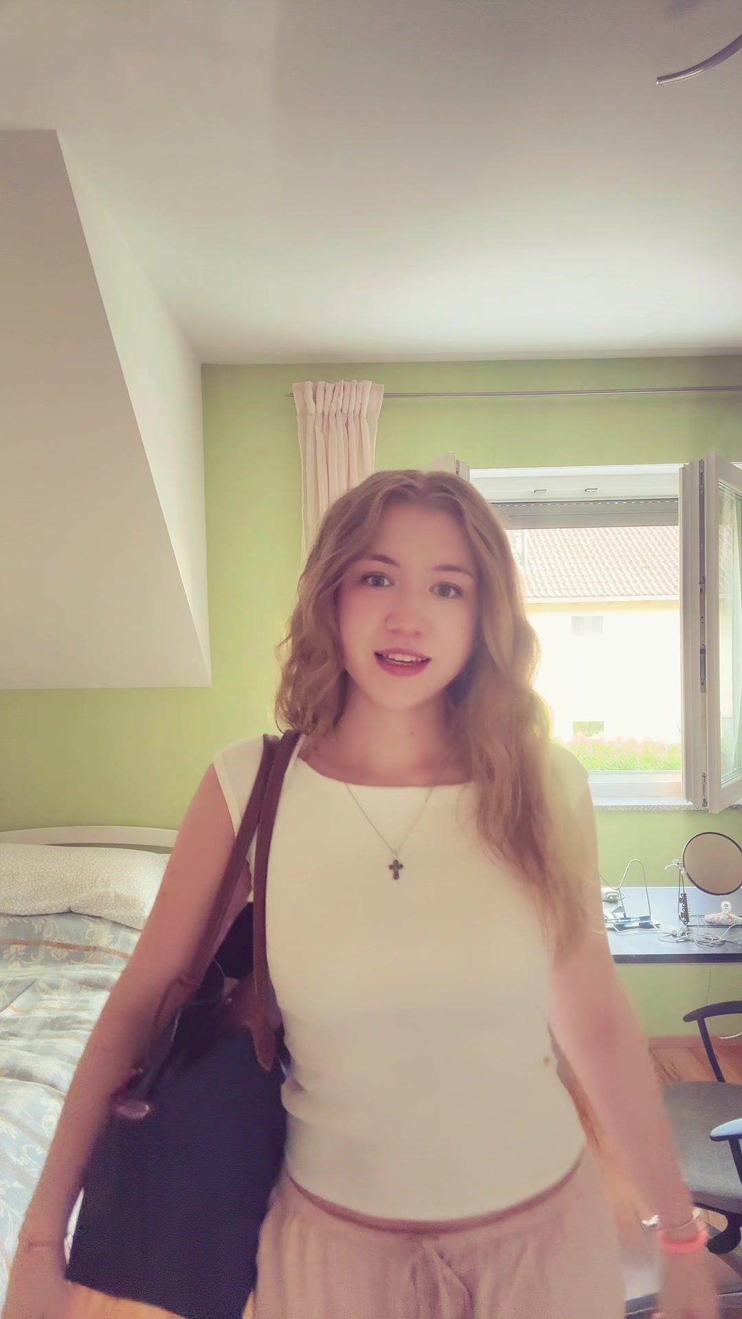 @Sofia⭐️