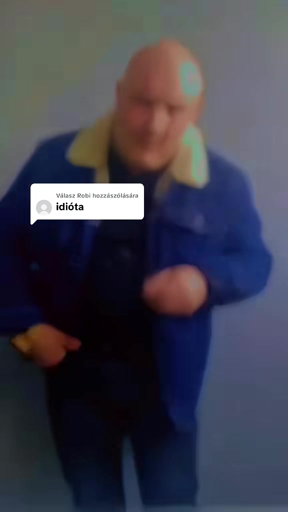 @Milán
