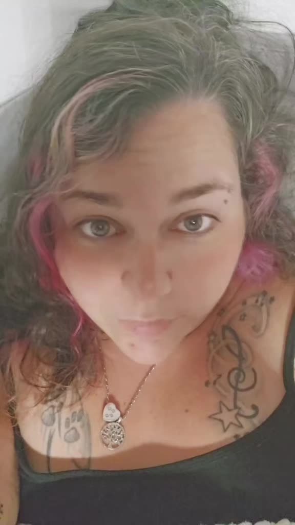 @z!cke89🦋💜🩷🖤🌸🎮😈