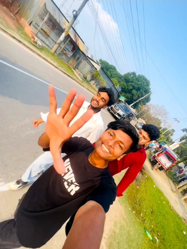 @N O M A N💋