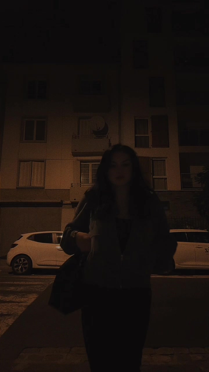 @Yana🖤
