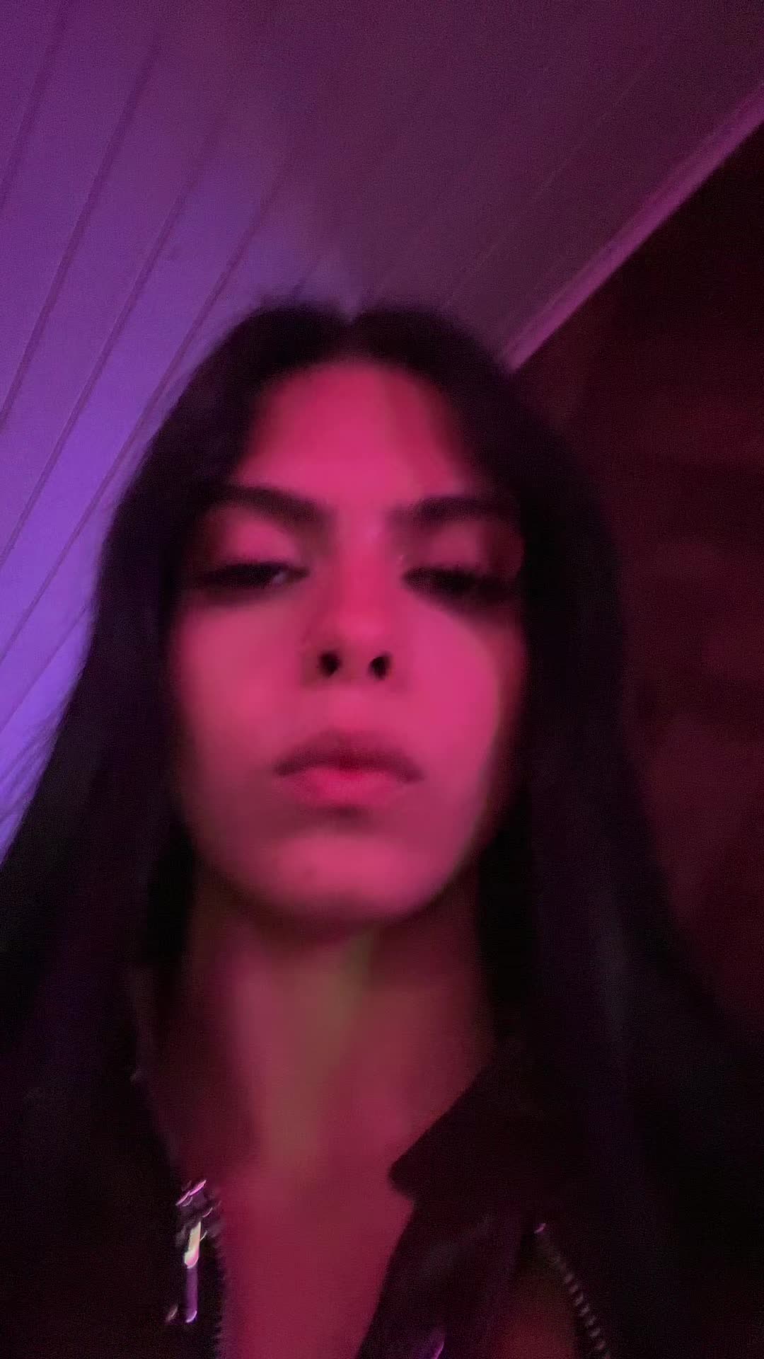 @👸🏻