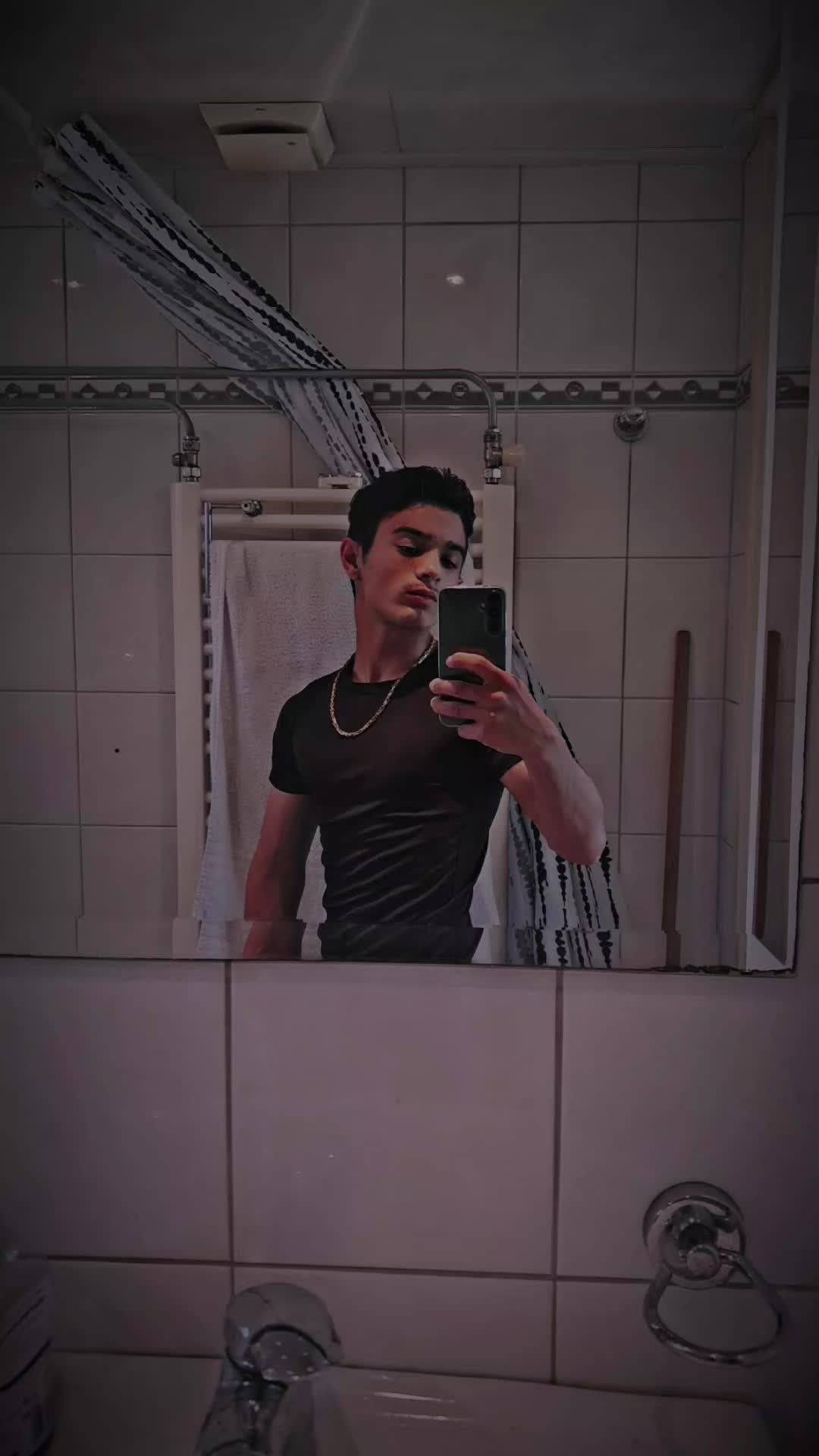 @Big Boss👑👑🦁