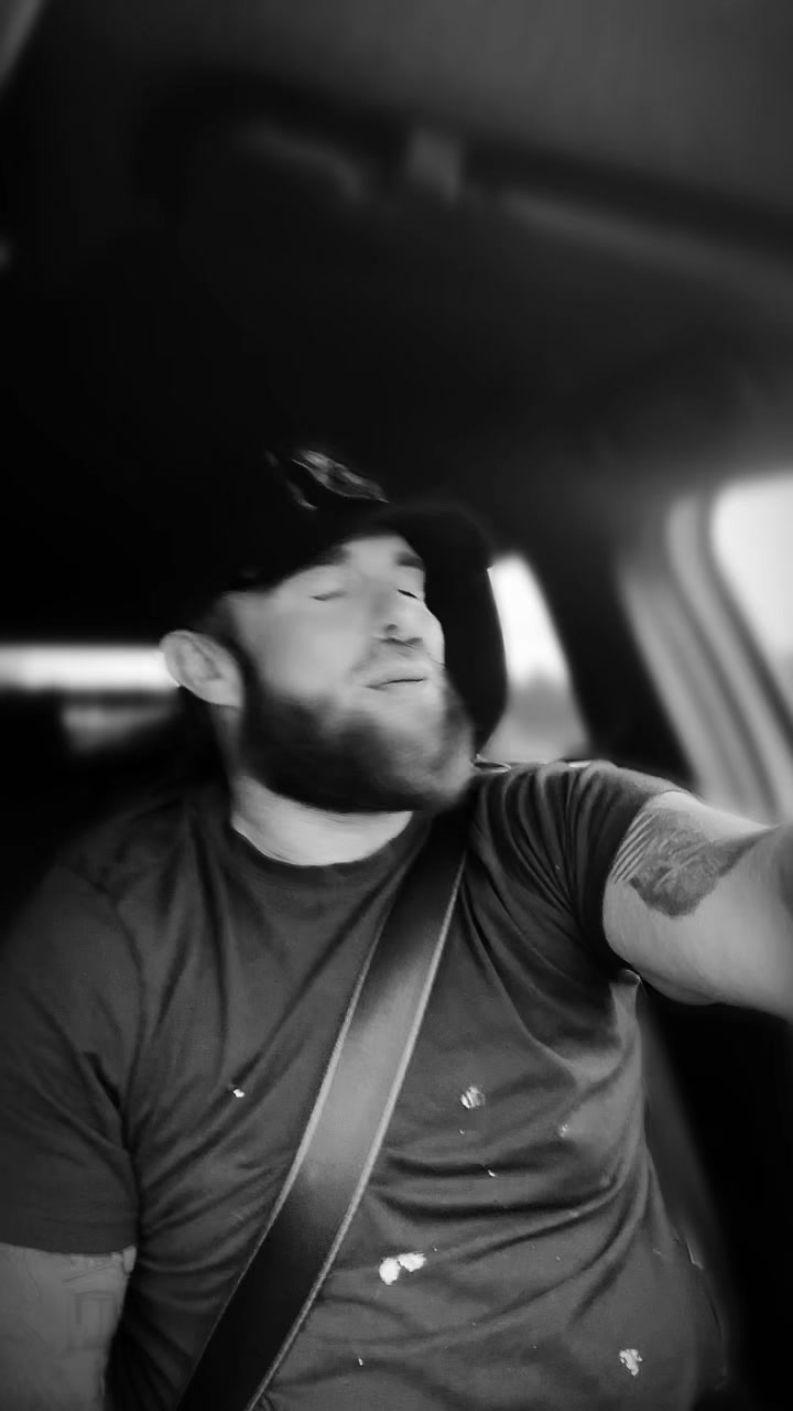 @bighandsomeunit