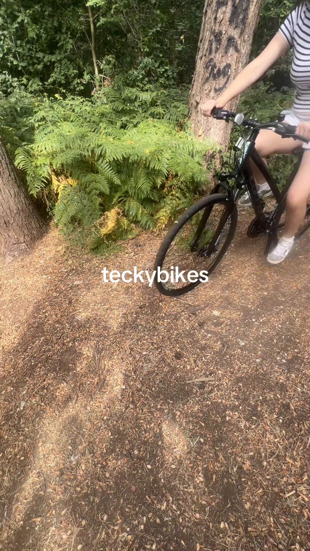 @galypopsbiking