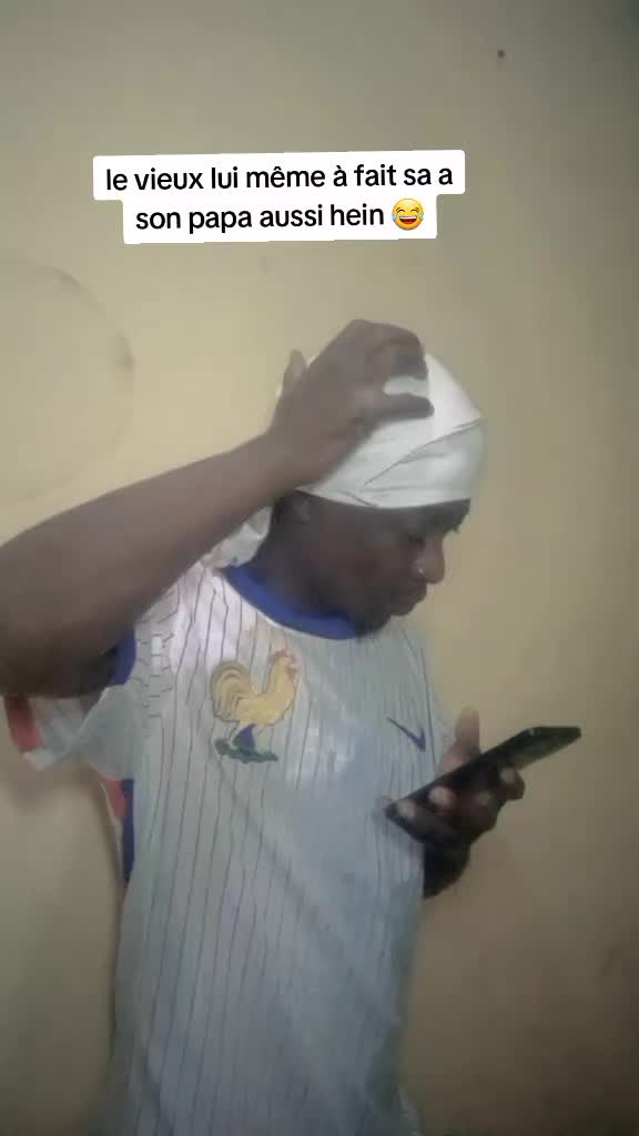 @Mr KON&Eacute;  L'&Eacute;TOILE DE BOUAK&Eacute;