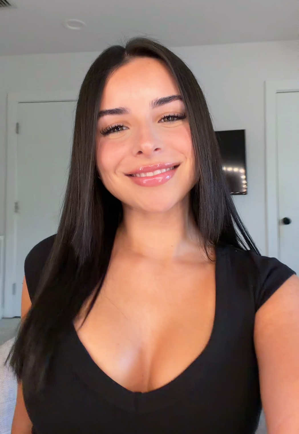 @vickyguez