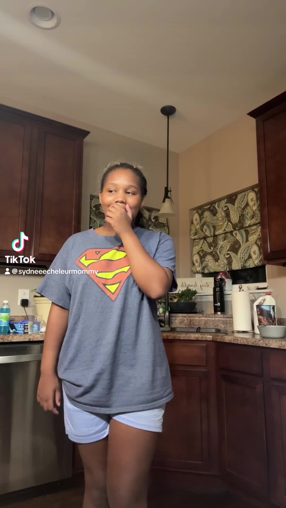 @sydneeecheleurmom