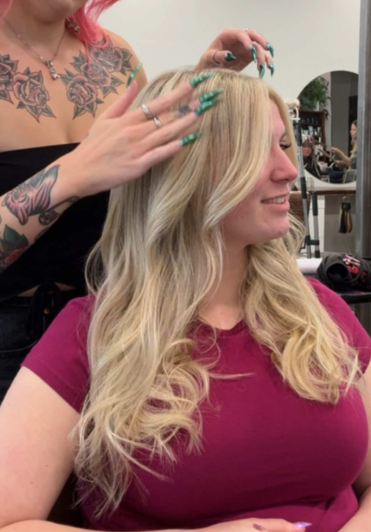 @Alex ♡ OC Hairstylist