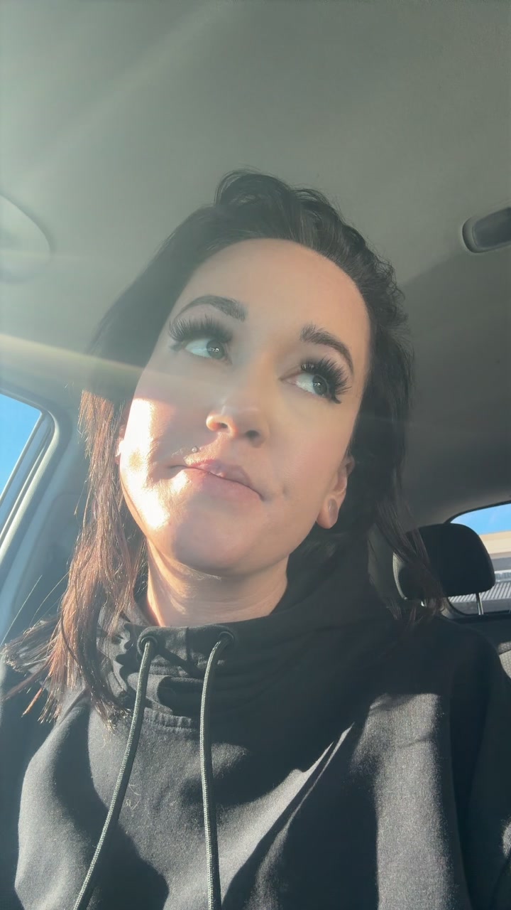 @Jenni