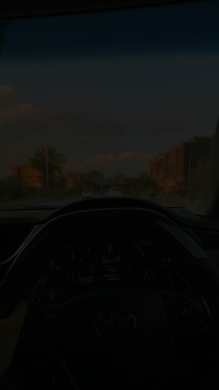 @𝐌𝐚𝐥𝐢𝐤♛