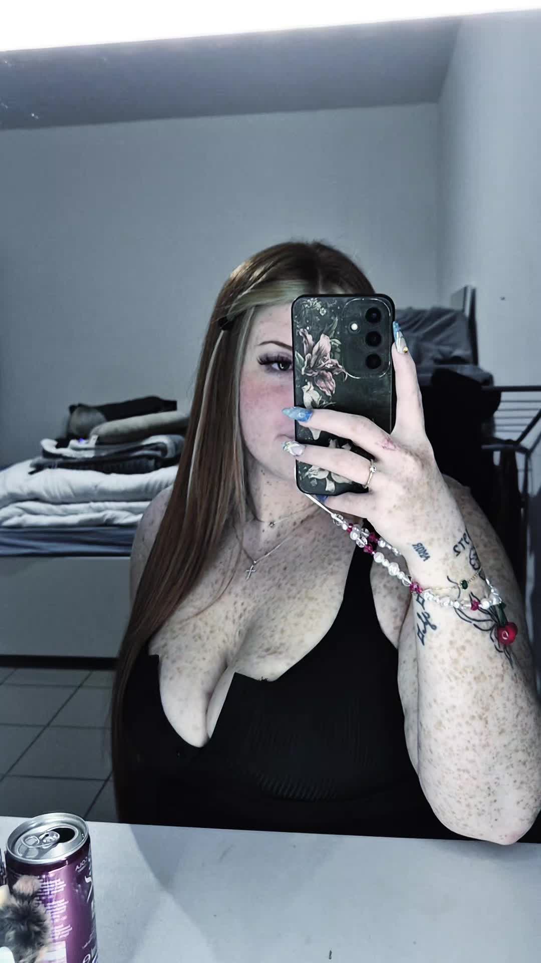 @♡Prescillia♡⁷