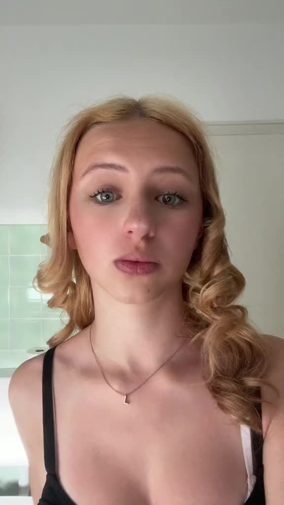 @Lena''